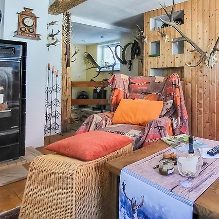 Gorgeous In Saalfeld With Sauna  Saalfeld Saale